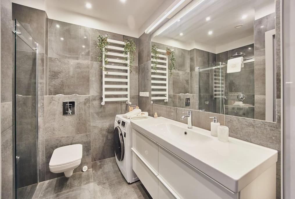 Golden Hour Apartments- Platan 16 Swinoujscie Ngoại thất bức ảnh